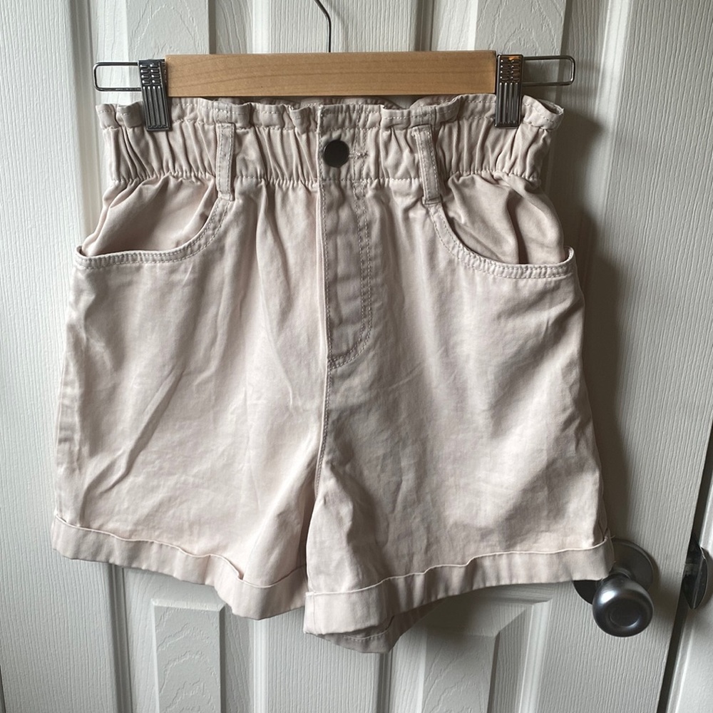 NWT H&M Beige High Waisted Shorts XS